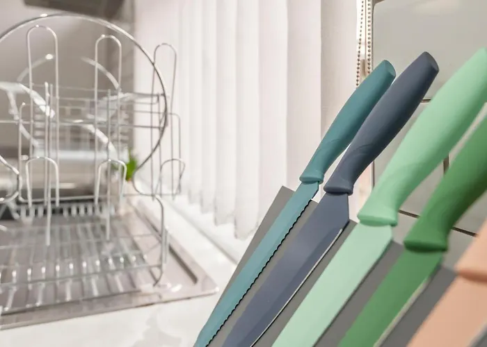 Сasa de vacaciones 4-bed House - Sleeps 9 Free Parking & Wifi *